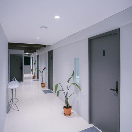 Bluewaters Collab Quarters Vandrehjem Singapore Eksteriør billede
